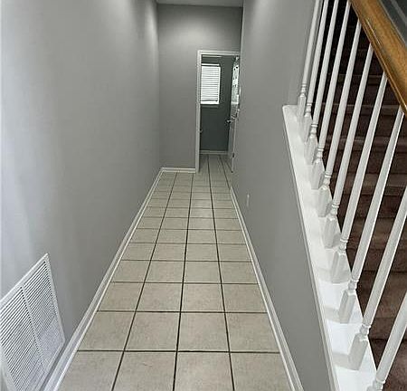 4th image of 1667 Overview Cir