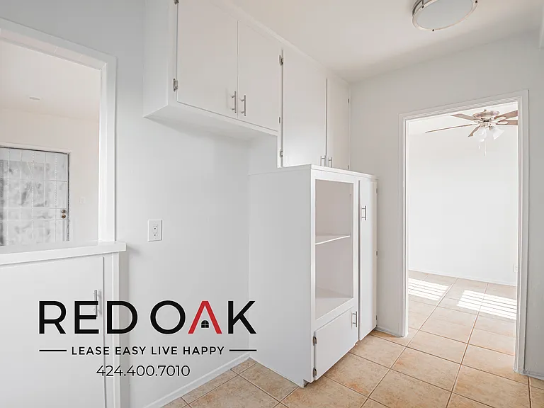 926 N Normandie Ave #6 — Photo 10
