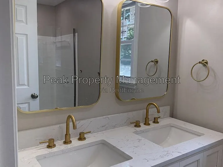 9323 Susquehanna Trl — Photo 13