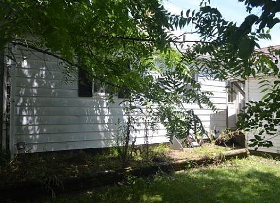 2nd image of 307 Dawsett Ave