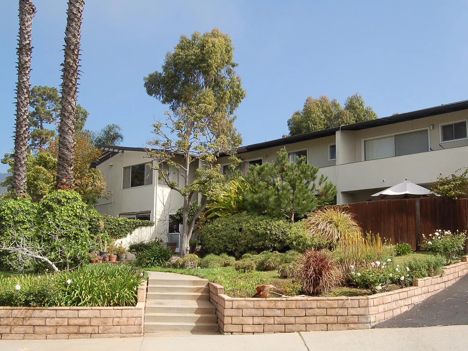 1 bed, $2,595 — Photo 3