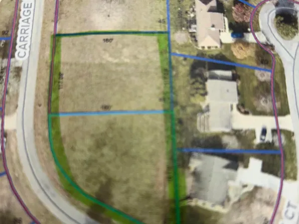 Carriage Dr, Plymouth, IN 46563