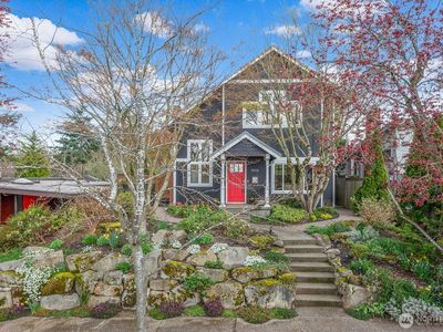 3508 NE 43rd Street, Seattle, WA, 98105