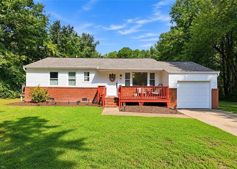 1st image of 3852 Stumpy Lake Ln