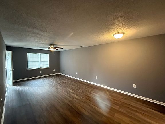 5th image of 108 Church St #C