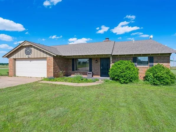 1500 S Railroad St, Marlow, OK 73055