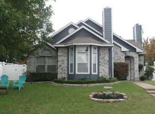 8913 Pheasant Run Dr, Rowlett, TX 75089