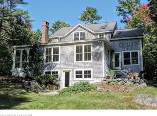 2 Foggs Farm Rd, Freeport, ME 04032