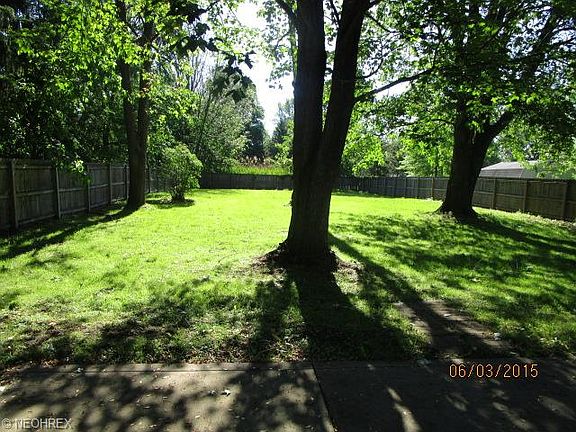 4th image of 6165 Cumberland Ct