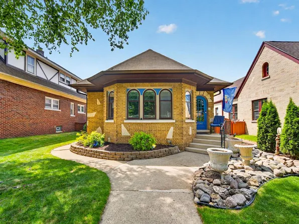 3261 S Logan AVENUE, Milwaukee, WI 53207
