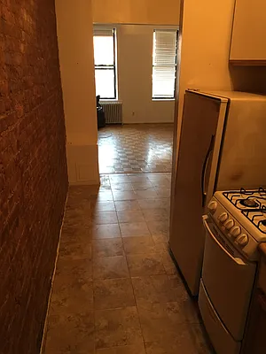Rented by Compass | media 11
