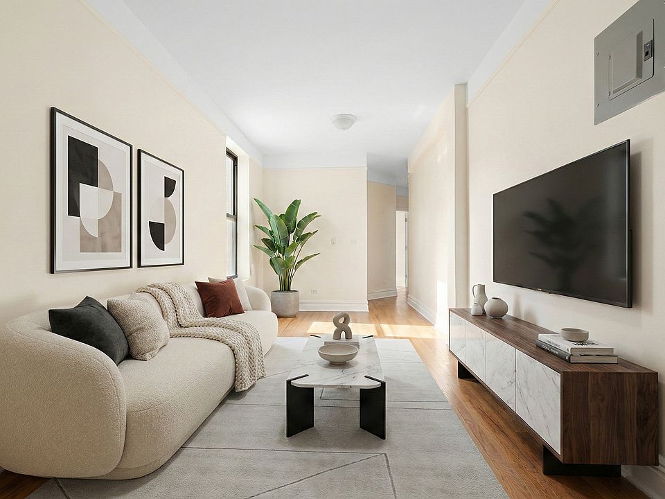 1st image of 205 W 109th St APT 4E