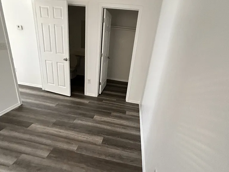 1559 Courtney Place — Photo 11