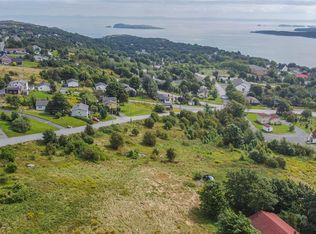 21 Moores Hl, Carbonear, NL A1Y1A8