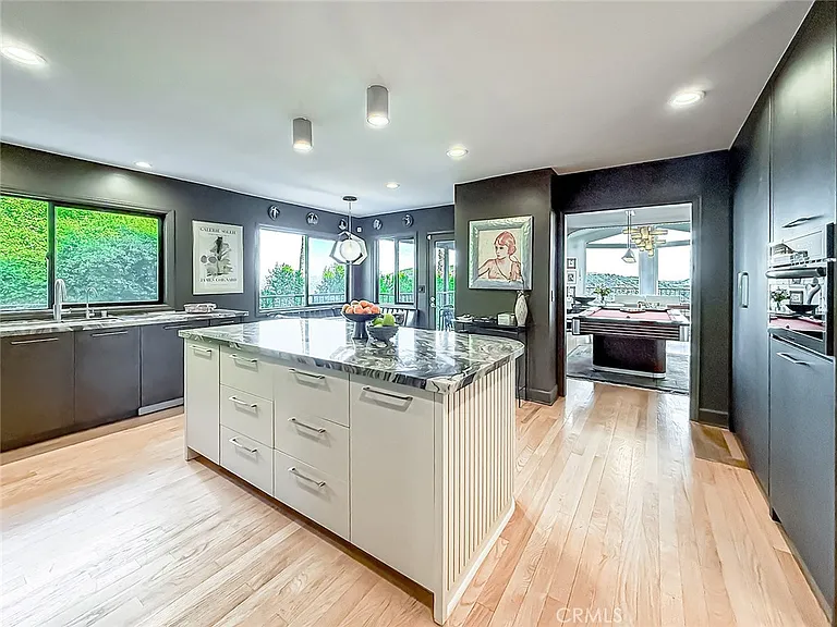 130 Dapplegray Rd — Photo 11