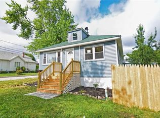 27 Harding Ave, Johnston, RI 02919