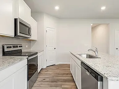 979 Prudence Dr — Photo 21