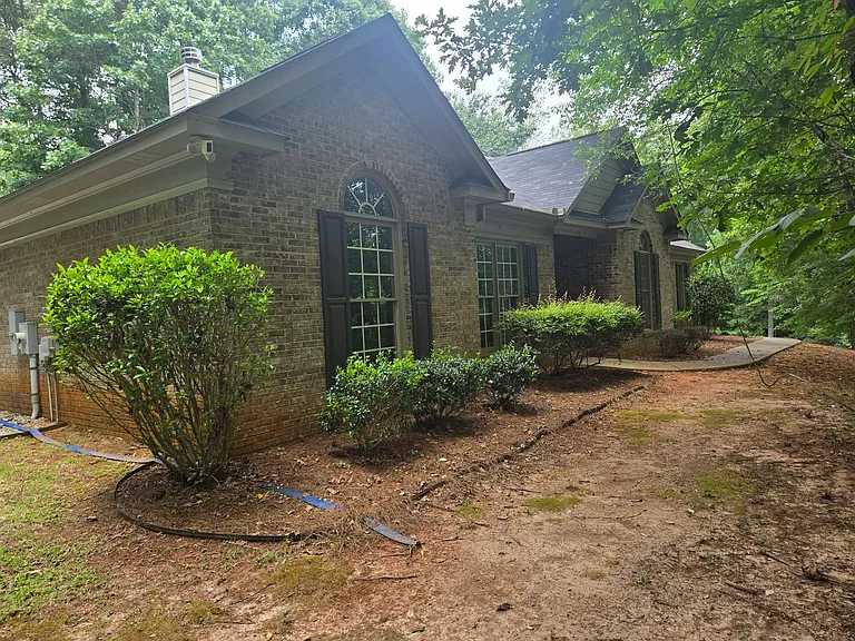 585 Cecily Dr — Photo 45