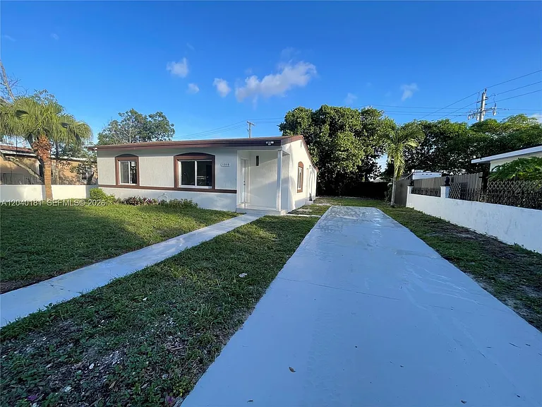 1310 Sharazad Blvd — Photo 3