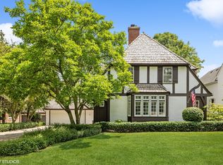 25 S Stough St, Hinsdale, IL
