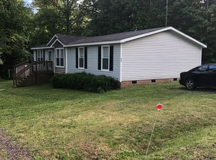 204 Black Bottom Rd, Eden, NC 27288