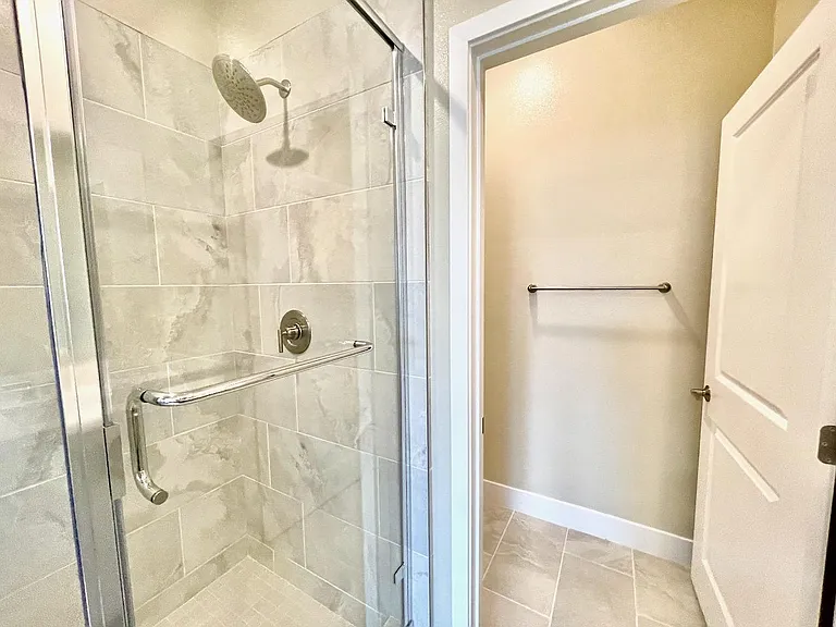 1692 Enterprise Dr — Photo 24