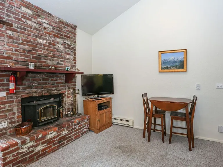 800 Columbine Rd #B — Photo 14