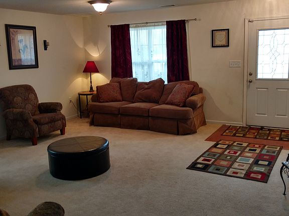 4th image of 829 Brunswick Dr