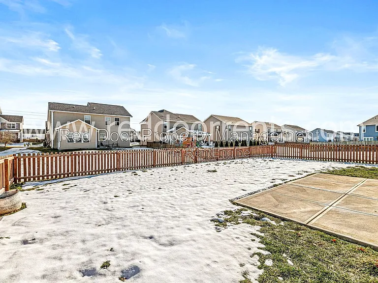 2313 Trefoil Dr — Photo 4