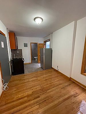 5th image of 530 E 13th St #21S
