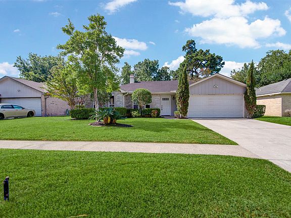 4th image of 6918 Fox Knoll Ln
