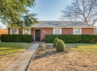710 Countryside Ct, Duncanville, TX 75137