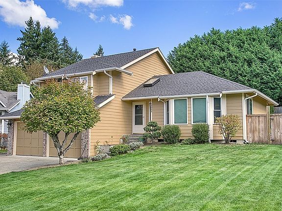 3rd image of 15005 98th Avenue Ct E