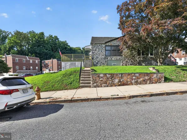 601 Colebrook Rd, Philadelphia, PA 19115