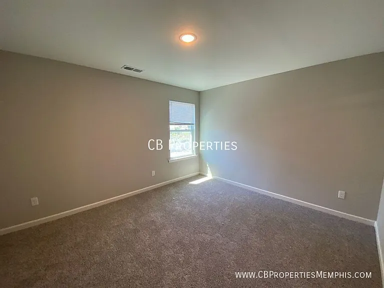 729 N Dunlap St — Photo 13