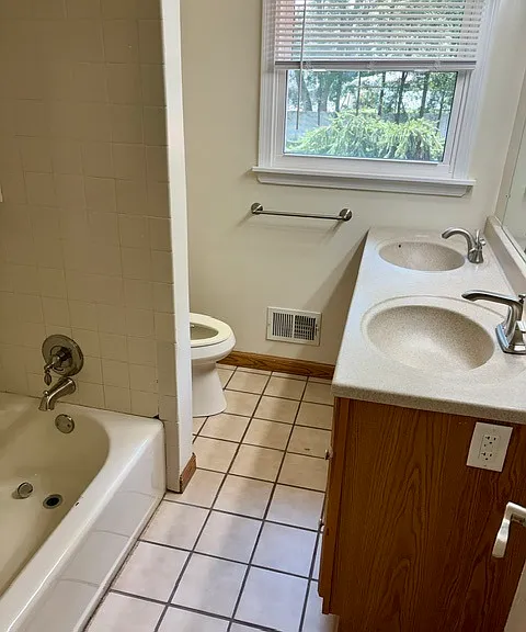 258 Winchester Rd — Photo 13