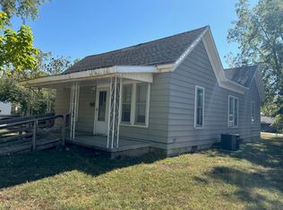 815 W 6th St, Pittsburg, KS 66762