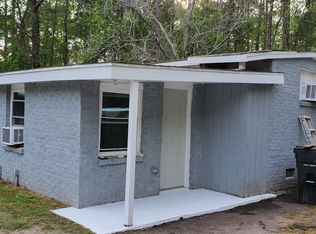 810 Simmons Ave #B, Summerville, SC 29483