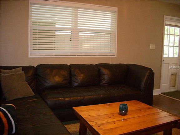 4th image of 4420 Trilby Ave