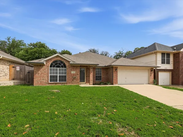 7525 Arbor Park Dr, Fort Worth, TX 76120