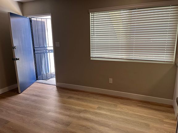 5th image of 4328 Fanuel St APT 2