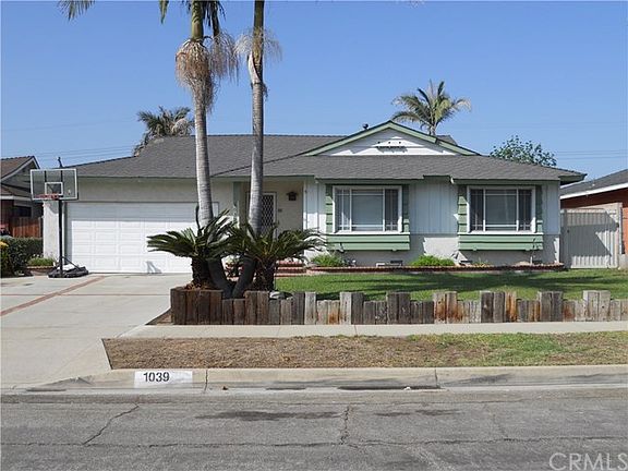 2nd image of 1039 N Calmgrove Ave