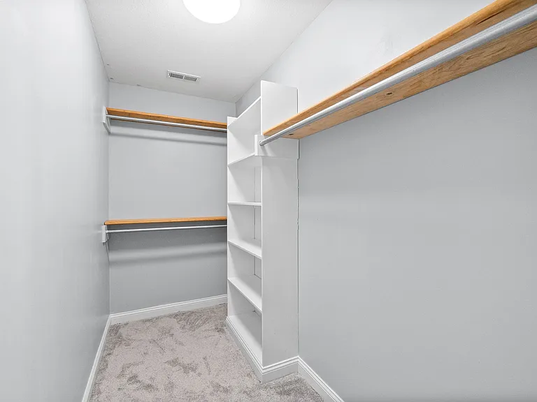 1320 Canyon Pl — Photo 23