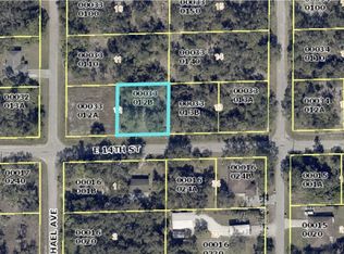 2003 E 14th St, Lehigh Acres, FL 33972