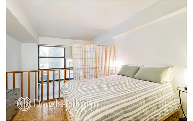 Rented by Douglas Elliman | media 23