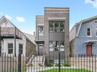 3516 W Hirsch St, Chicago, IL 60651
