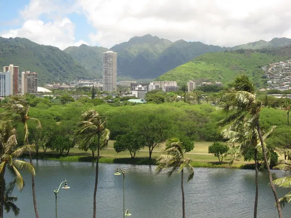 2421 Ala Wai Blvd, Honolulu, HI