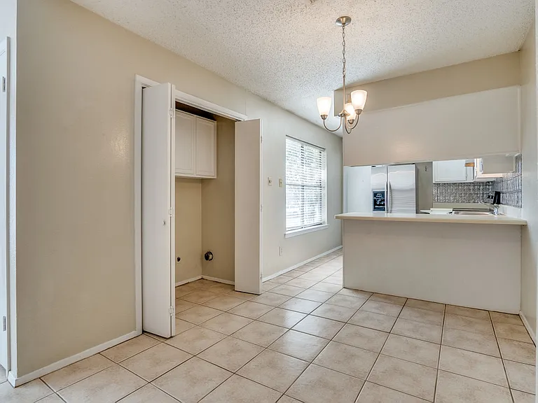 4817 Fletcher Ave — Photo 46