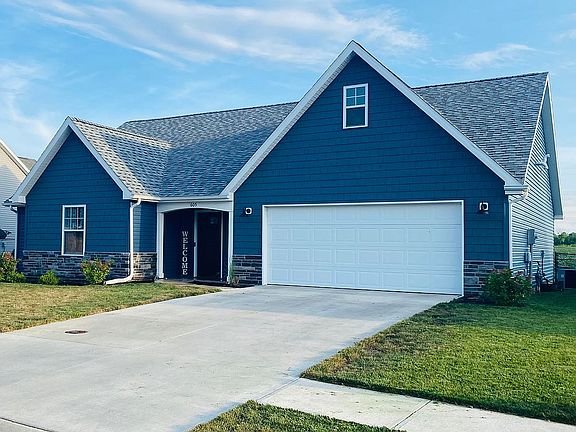 2nd image of 605 Willow Dr