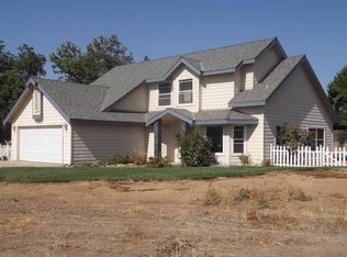 30623 Hamilton Dr, Exeter, CA 93221